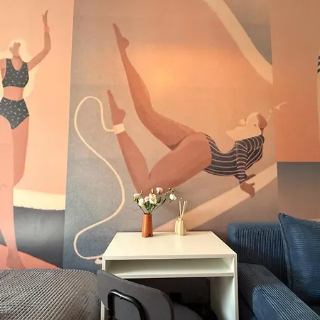 Habitación en casa particular Summer Vibes In The Center Of